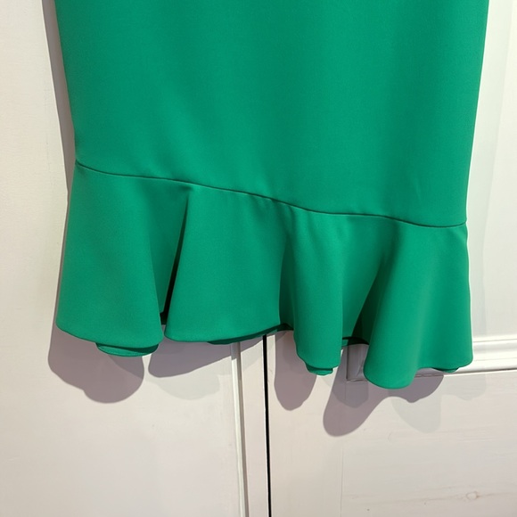 Alice + Olivia fitted cap-sleeve mini dress - Picture 4 of 8